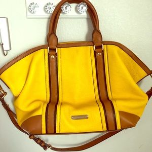 Sunflower 🌻  Burberry Tote